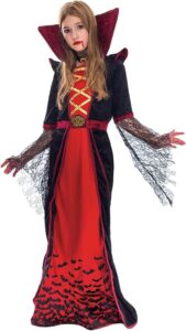 Read more about the article Vampire Costume: Unleash Your Dark Elegance